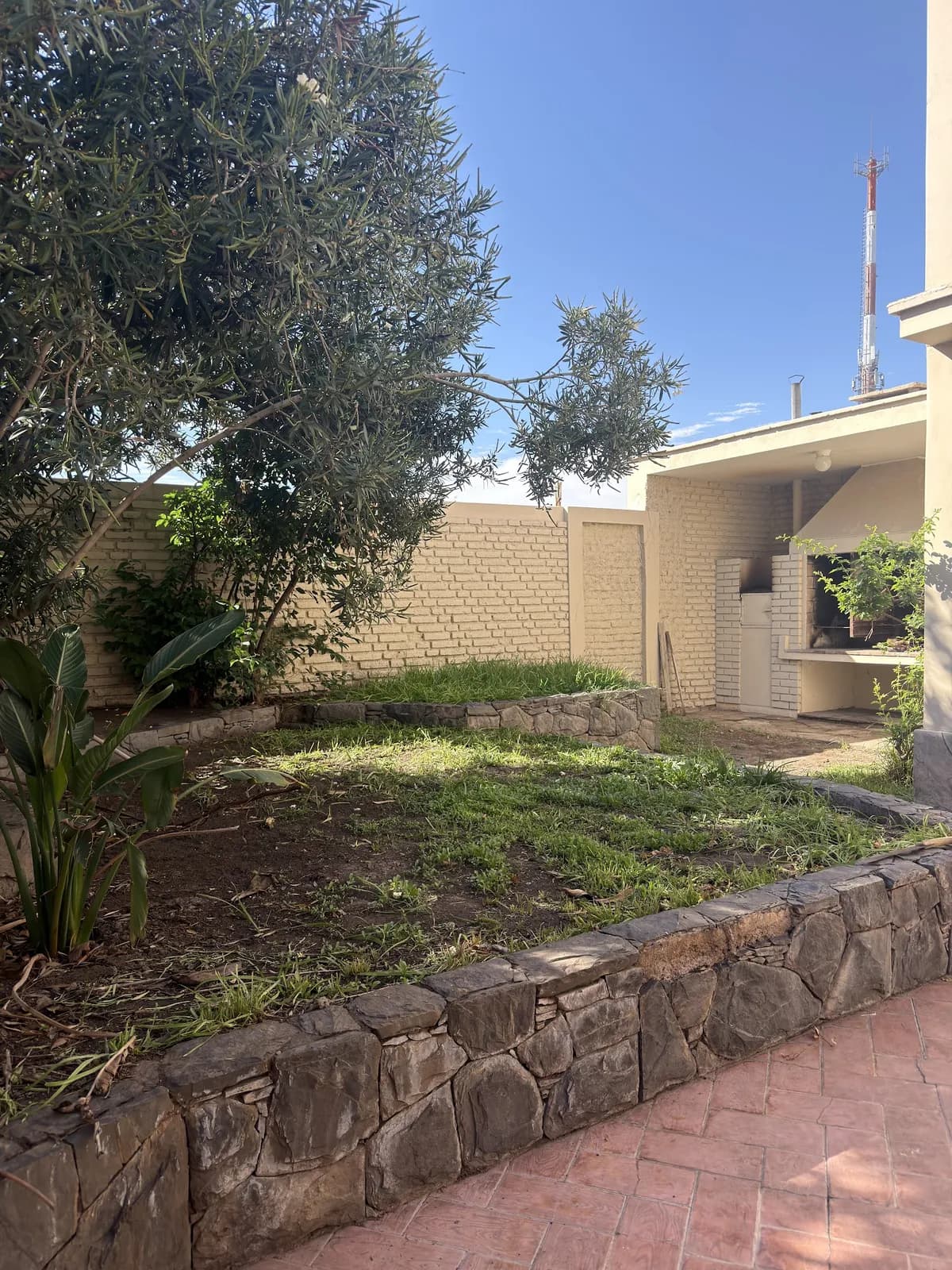 Casa 3 dorm. en Cuarta Sección — Ciudad de Mendoza — foto 1