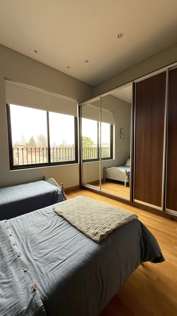 Casa 4 dorm. + estudio en Barrio Pueyrredón — Chacras de Coria — foto 13