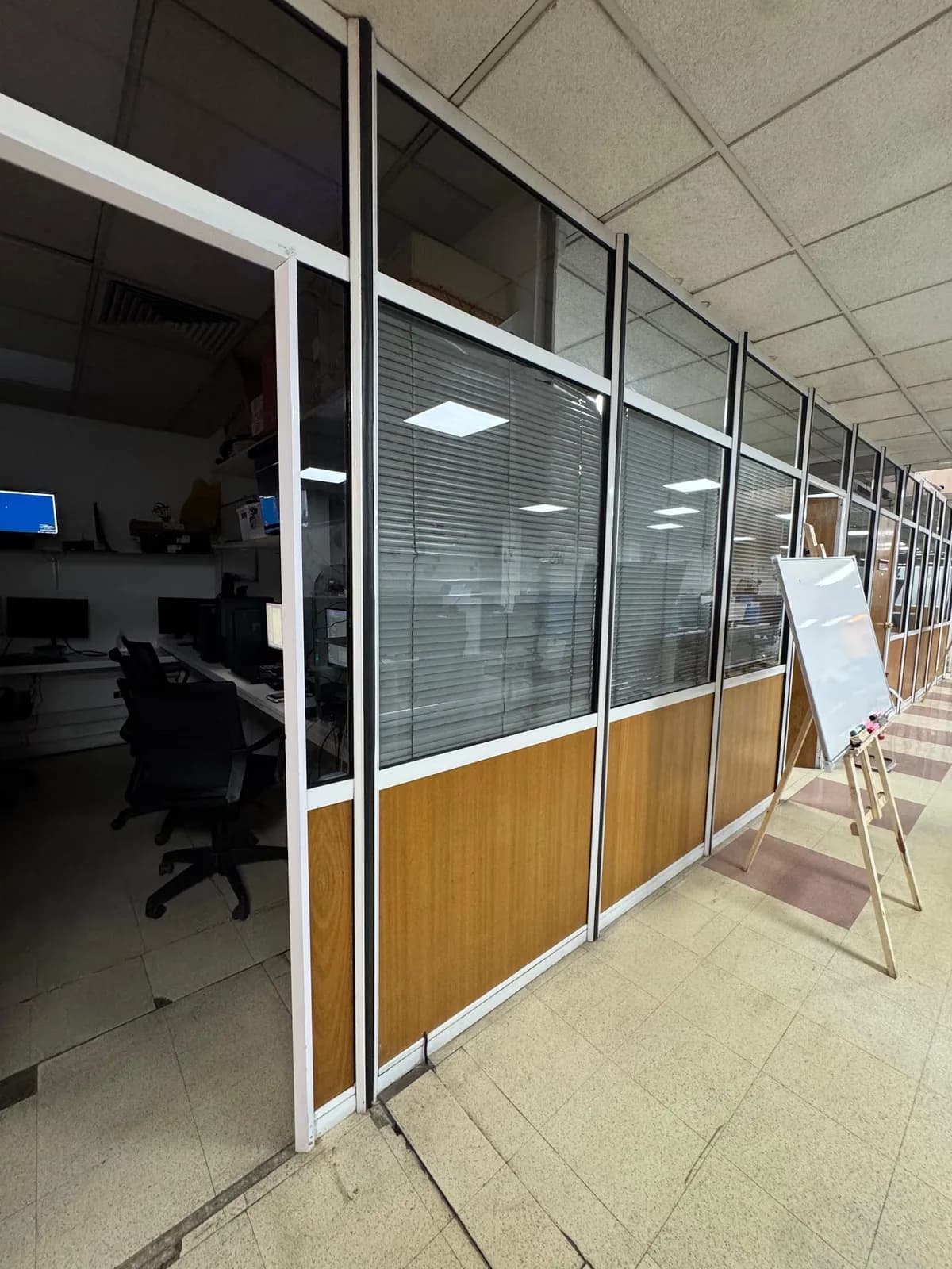 Oficina corporativa 300 m² en Galería Bamac — Ciudad de Mendoza — foto 2