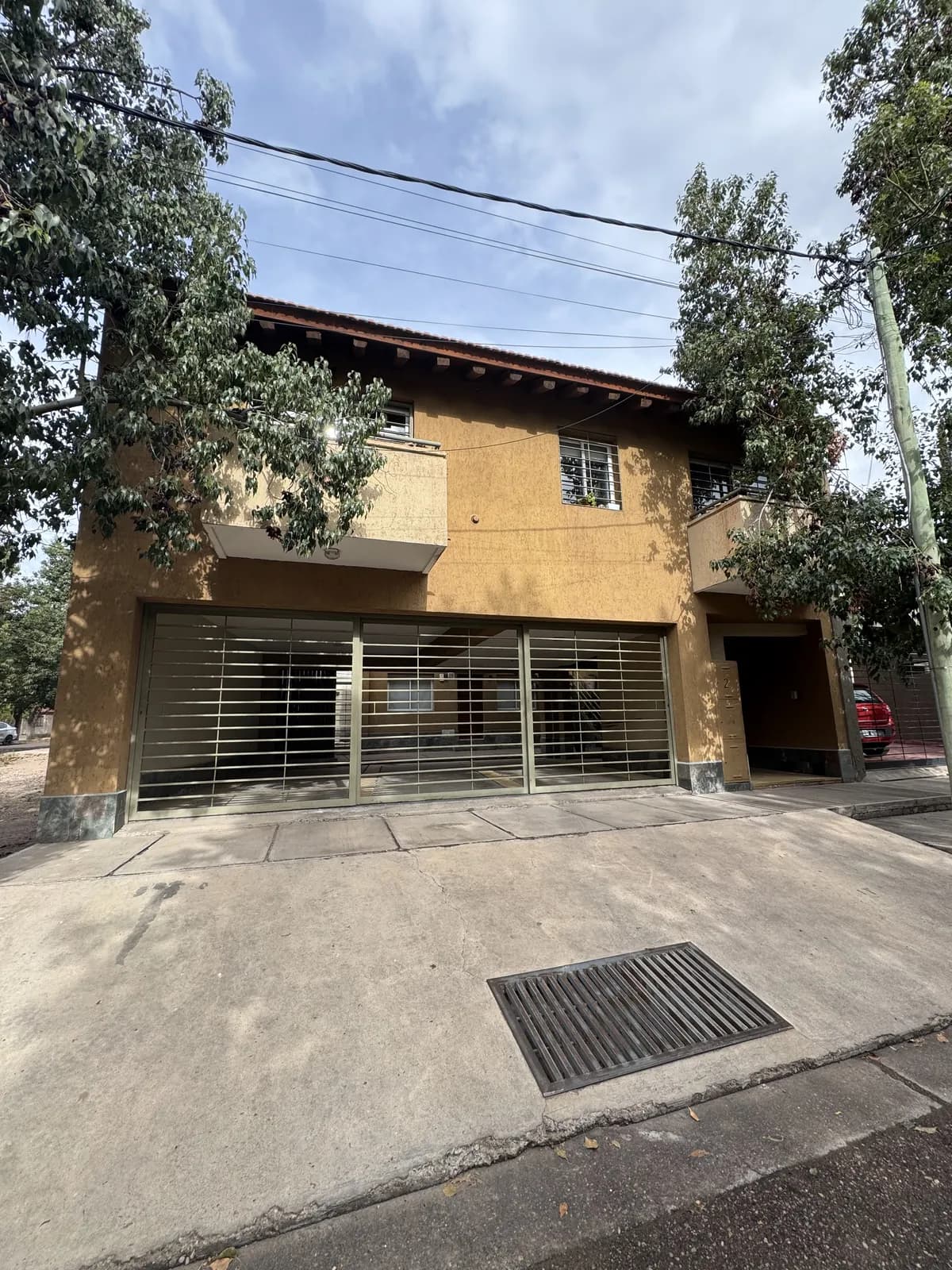 Departamento 2 dorm. en planta baja — Carrodilla — foto 1