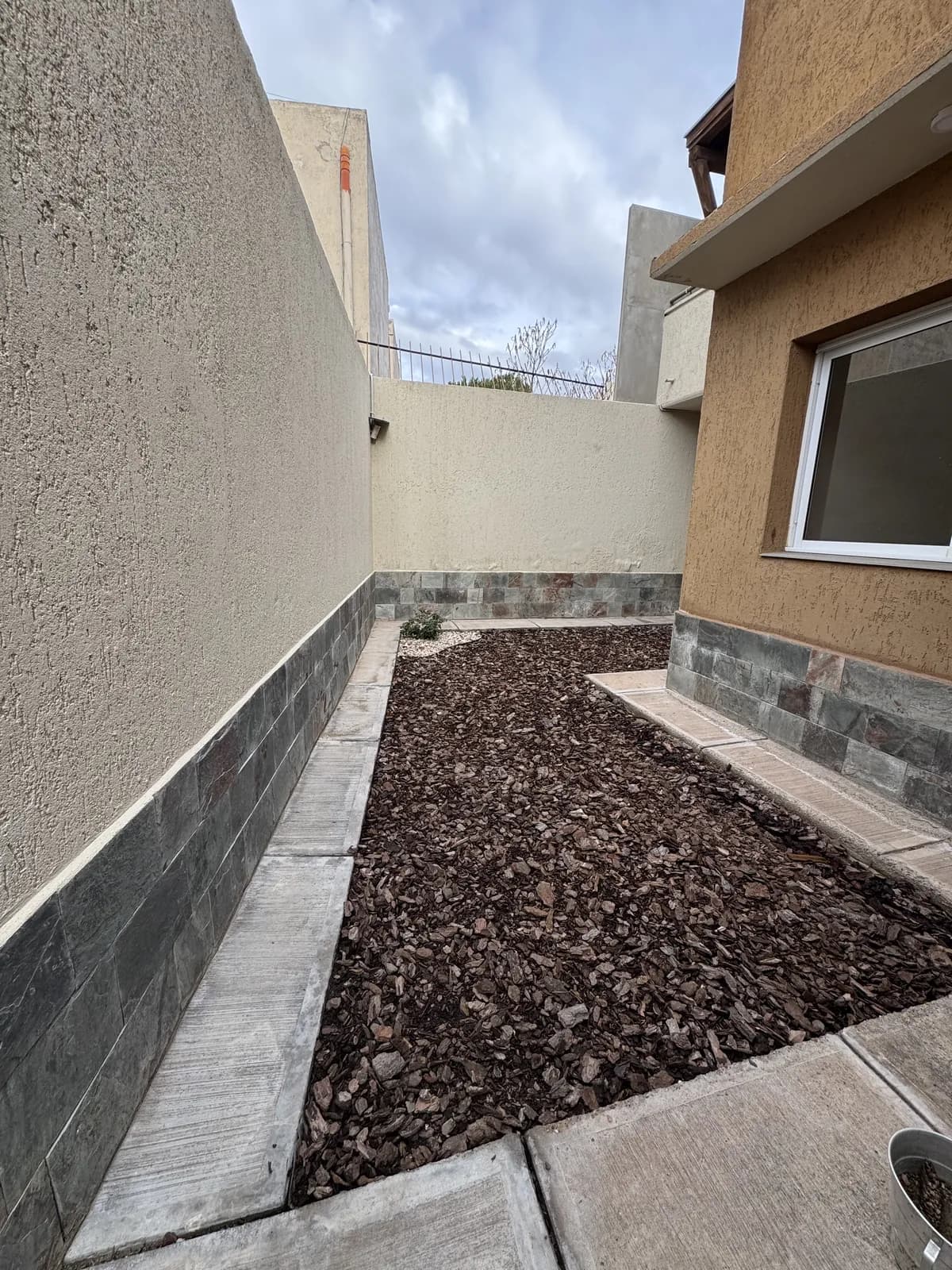 Departamento 2 dorm. en planta baja — Carrodilla — foto 13