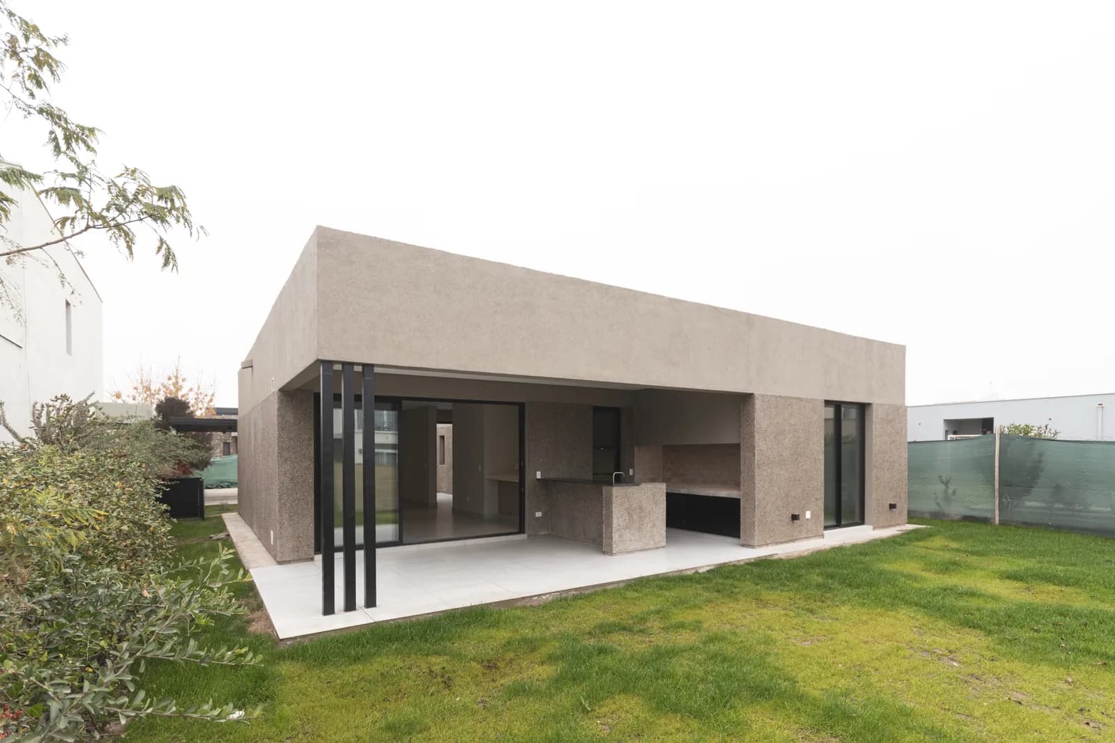 Casa 3 dorm. a estrenar en Barrio Rincón Viamonte — Chacras de Coria — foto 1