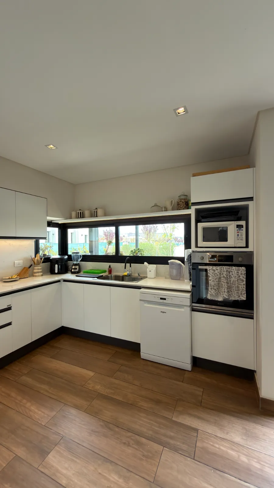 Casa 4 dorm. en Barrio Rincón Viamonte - Chacras de Coria — foto 5