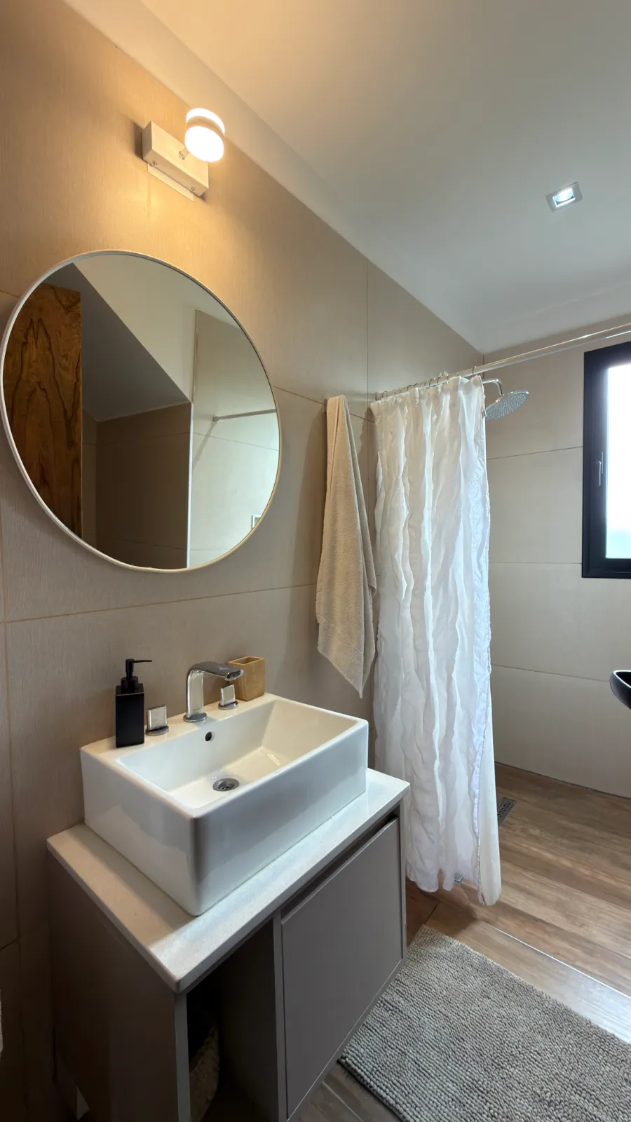 Casa 4 dorm. en Barrio Rincón Viamonte - Chacras de Coria — foto 9