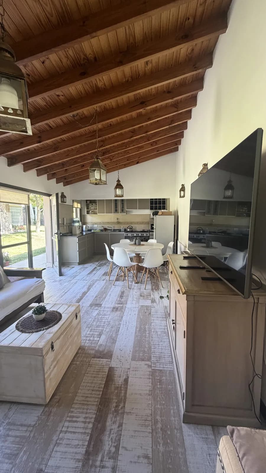 Casa 3 dorm. + departamento independiente en Chacras de Coria — foto 10