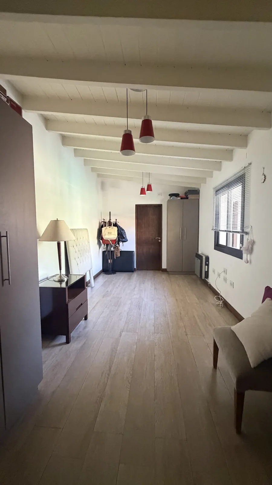 Casa 3 dorm. + departamento independiente en Chacras de Coria — foto 11