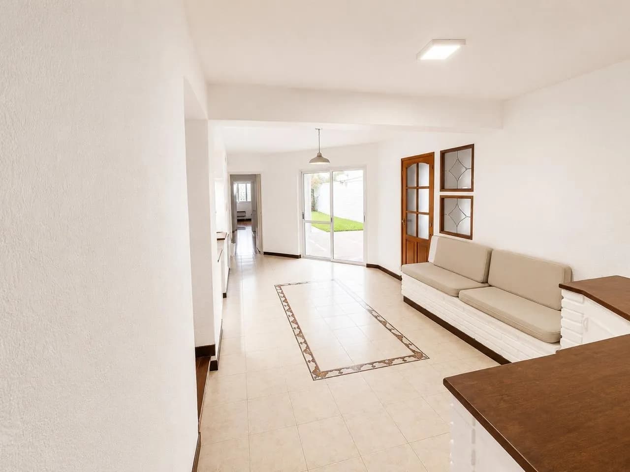 Casa 4 dorm. + estudio en Peltier — Godoy Cruz — foto 11